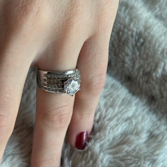 Sterling Silver CZ Ring Wide Dome Band 4 Rows Pave & Large Round Center Stone - Picture 2 of 7